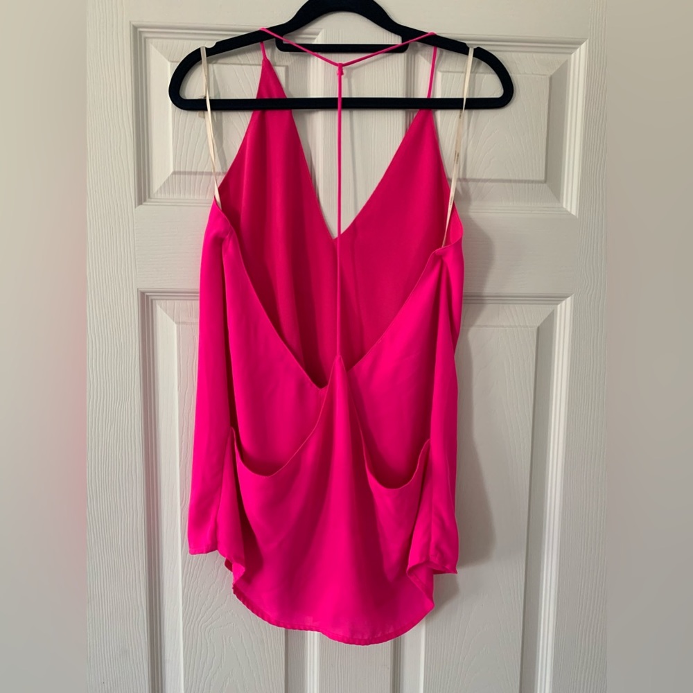 Hot pink top - Picture 2 of 3